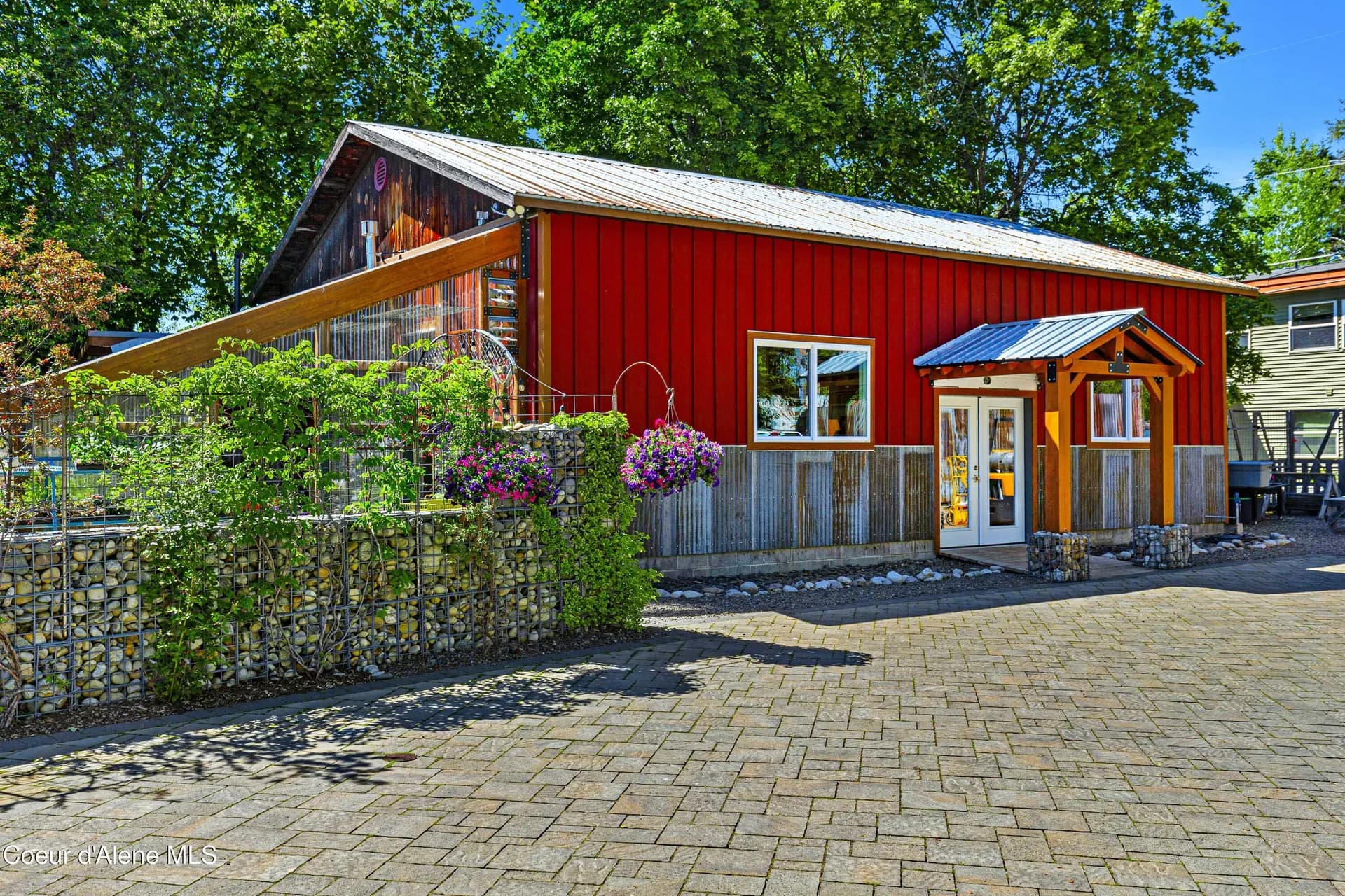 Aster Gardens - beautiful outdoor garden setting with plants and natural landscaping